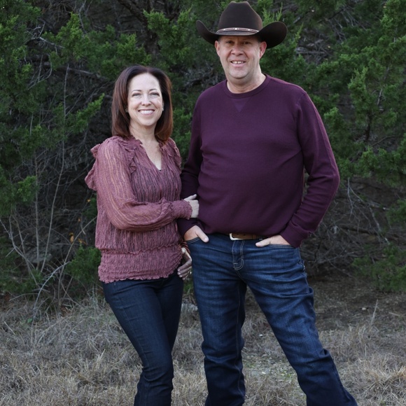 Meet your Posher, Mom S. (Carleen) & Avery - Picture 4 of 9